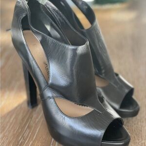 Emporio Armani Black High Heel women’s shoes size 7